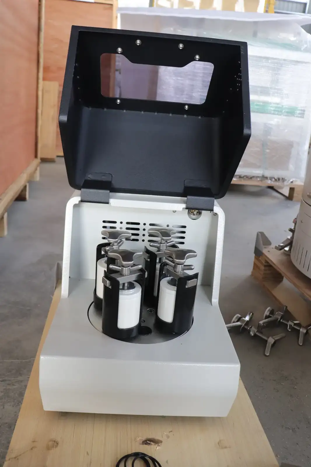 XQM行星球磨机（型号：XQM-0.2）工厂实拍