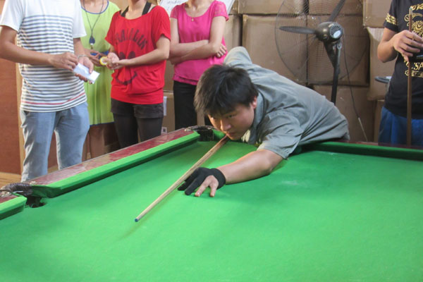 为了丰富员工的业余文化生活，发展大家的兴趣及爱好，同时借助公司现有的场地和设备，长沙天创粉末组织员工首届台球比赛，以增加各部门员工之间的交流和友谊.